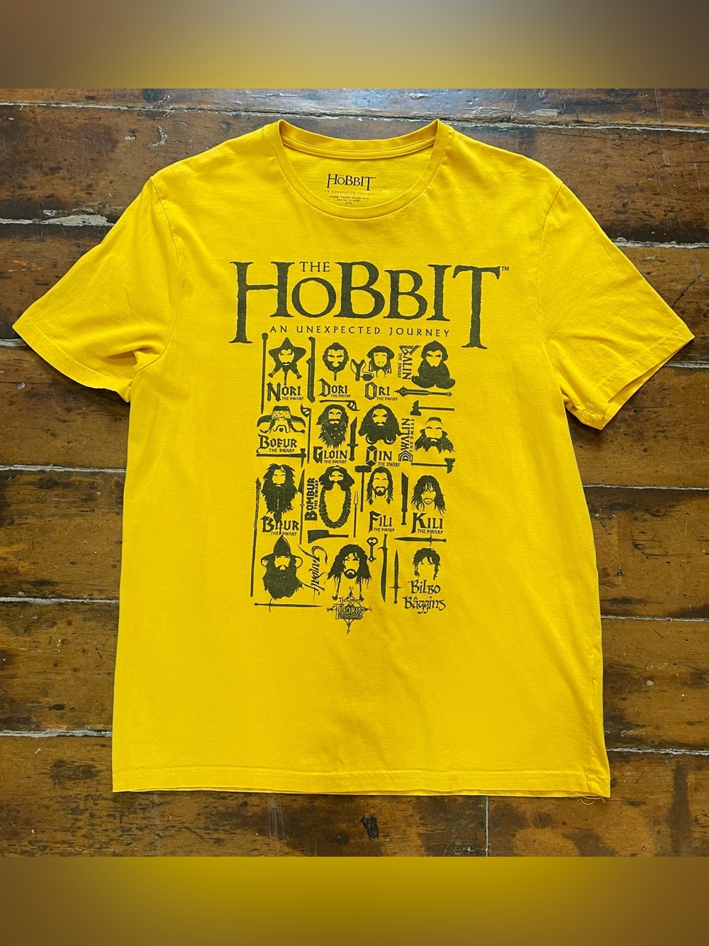 The Hobbit Unexpected Journey Dwarves T Shirt Men's Large 2013 Movie Promo